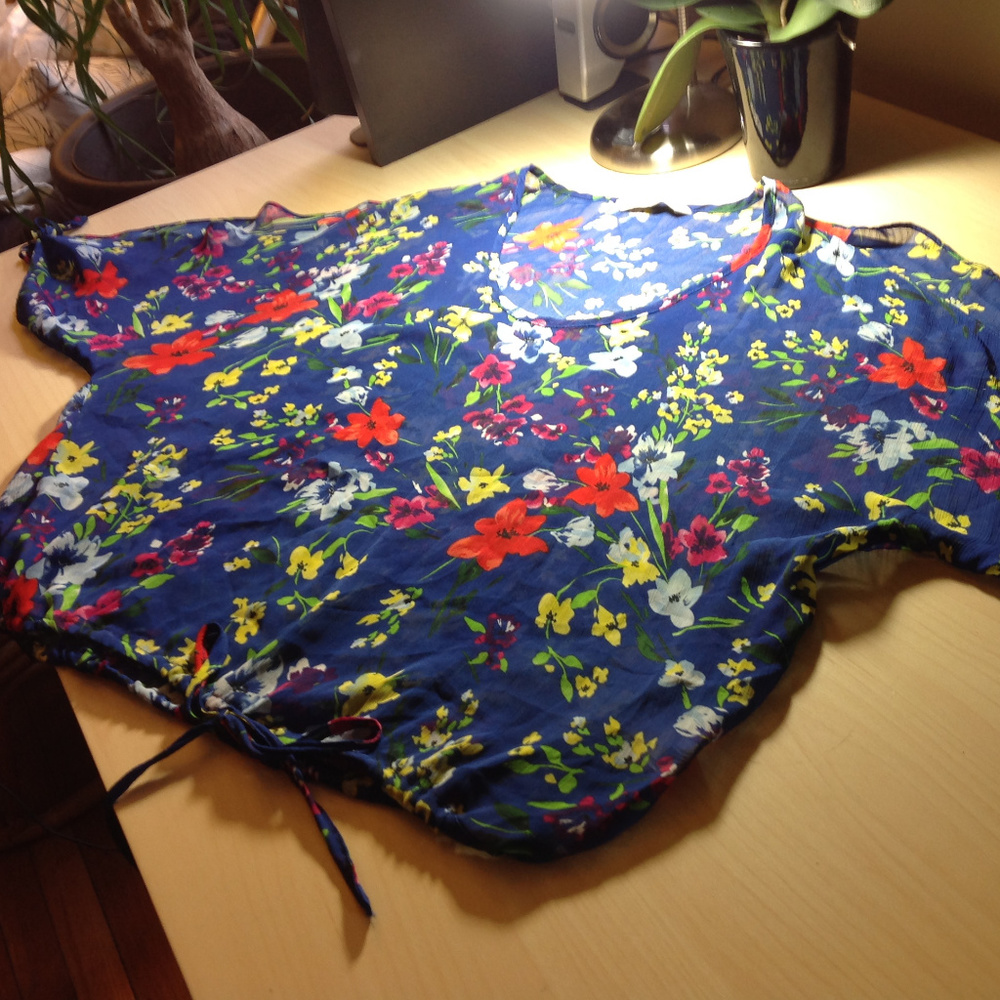 Floral blouse with slit sleeves, medium- Old Navy